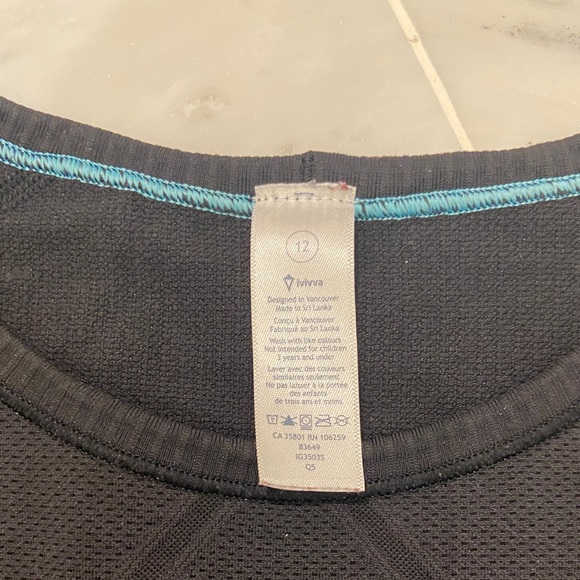 IVVIVA Long Sleeve - Picture 2 of 2